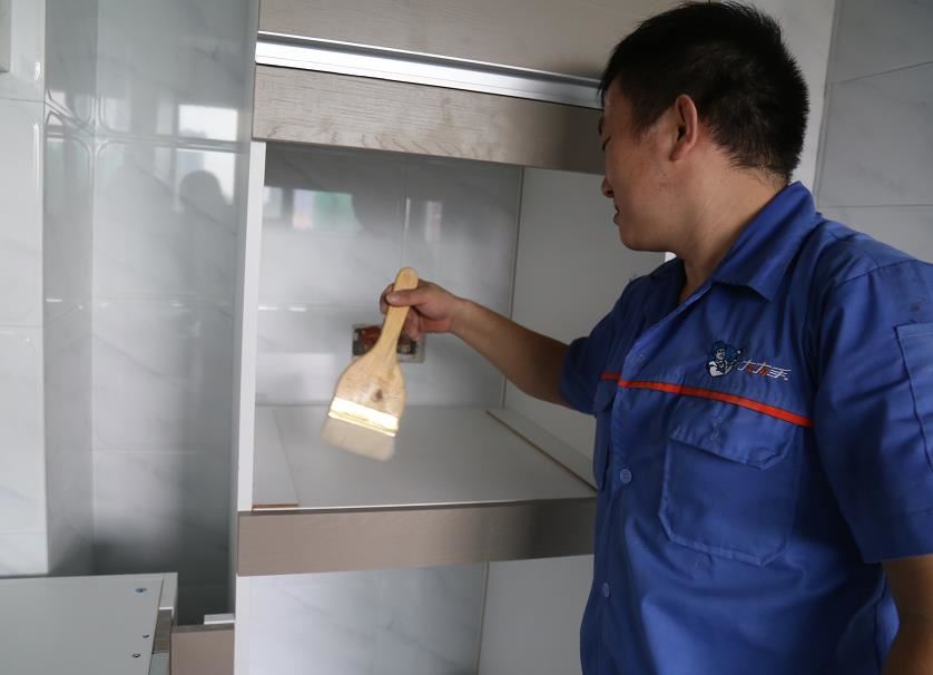 老鐵，這些定制家具的問(wèn)題扎心了嗎？