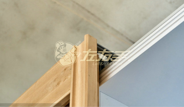 衣柜門滑輪有誰(shuí)知道怎么安裝嗎？