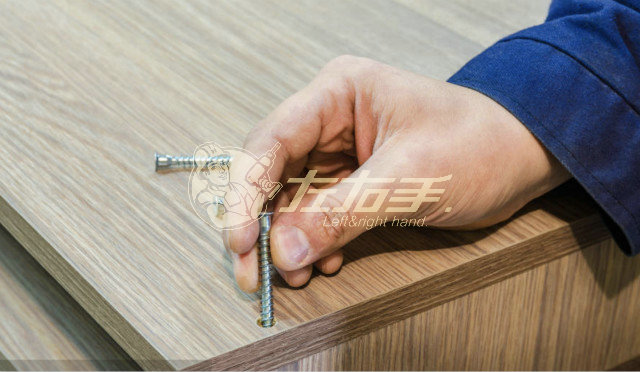 平開門的衣柜門安裝方法該怎么做？