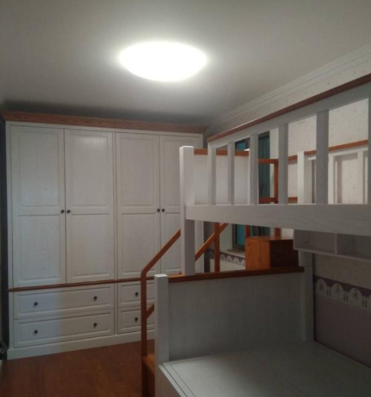 簡易衣柜格局：各類原木家具定制，兒童床衣柜衣帽間書柜等一站式服務