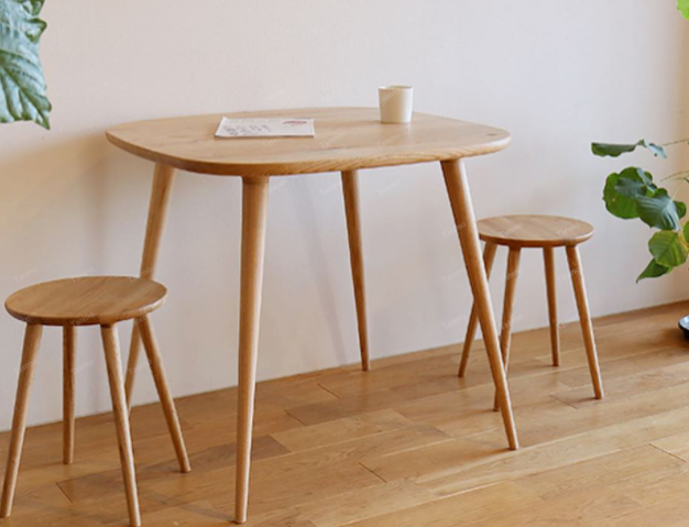 老榆木家具安裝：栗木家具的初步介紹輕巧靈便，穩(wěn)固耐用