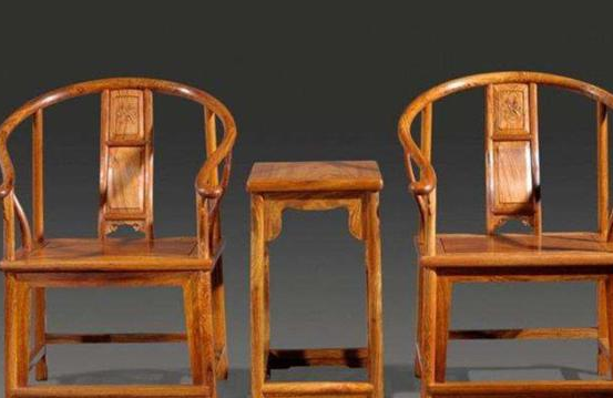 中國新古典家具：新中式紅木家具vs古典紅木家具 保值選哪個？