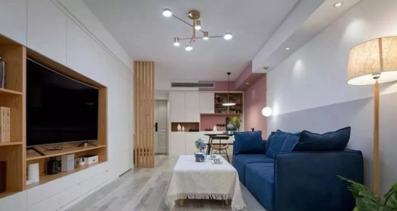 成都現(xiàn)代布藝沙發(fā)：布藝沙發(fā)和皮沙發(fā)哪個好 兩者有什么不同之處