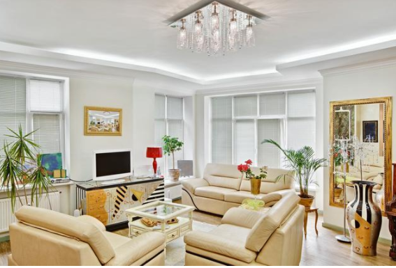 歐式大廳吊頂：家居吊頂有幾種？你家里做了吊頂了嗎？