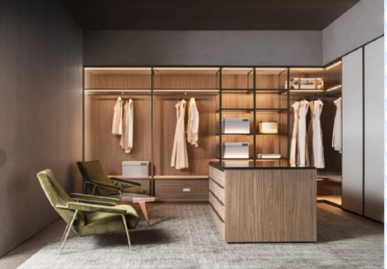整體衣帽間設(shè)計價格，衣帽間應(yīng)該如何裝修？