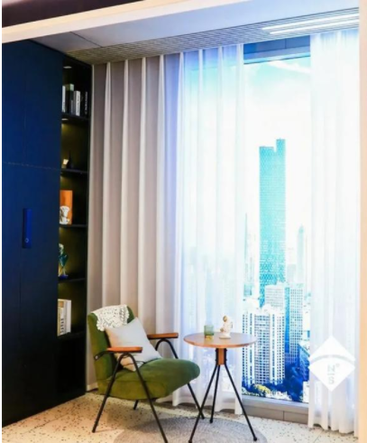 蘭州全鋁家居加盟：全鋁家居為何今年大力開發(fā)陽臺(tái)柜？