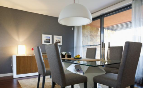 鏤空隔斷設(shè)計：餐廳和客廳連在一起，兩廳一體化還是隔斷？