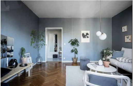 家庭室內(nèi)裝修材料：室內(nèi)裝修時，如何應(yīng)對墻紙產(chǎn)生的色差？