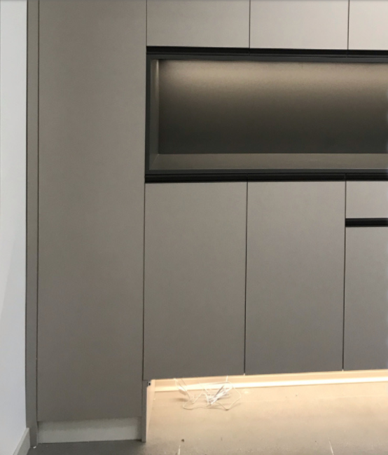 上海定制家具衣柜：定制衣柜需什么五金件 挑選五金的注意事項(xiàng)有哪些？