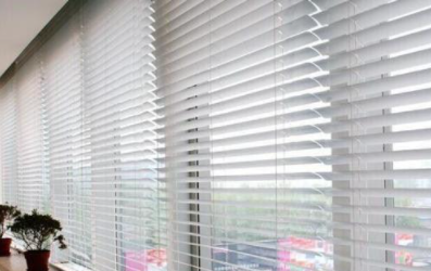 【南京高檔窗簾】辦公室窗簾款式怎么選？選哪種窗簾比較好？