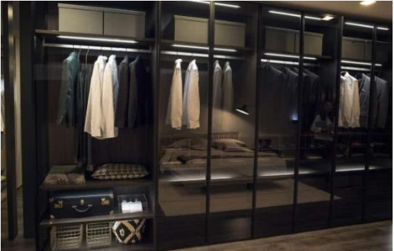 【定做臥室衣柜】安裝衣柜平開(kāi)門多少尺寸合適,衣柜玻璃門安裝注意事項(xiàng)!