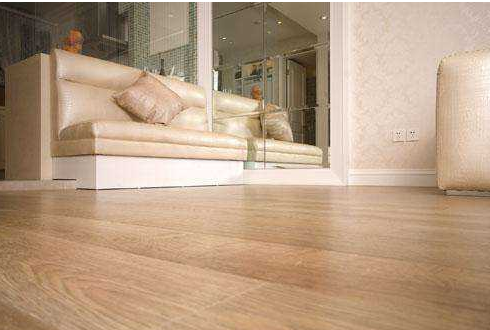 【強(qiáng)化復(fù)合木地板厚度】強(qiáng)化地板安裝需要多少錢？