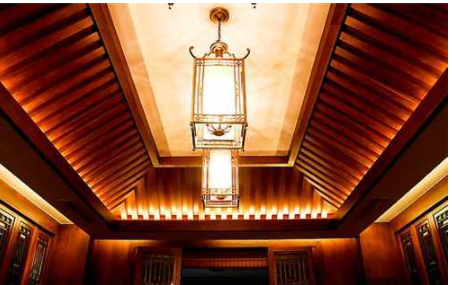 【吊頂設(shè)計(jì)材料】材料不同吊頂?shù)膬r(jià)格就不同，選購(gòu)吊頂前該了解的知識(shí)